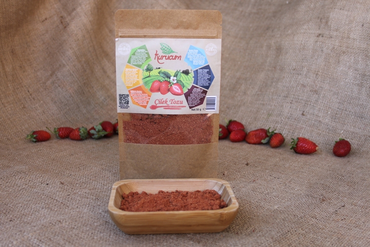 dried-strawberry-powder2